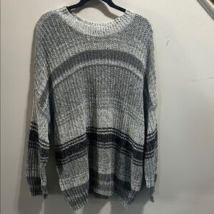 American Eagle Outfitters Gray and Black Knit Sweater